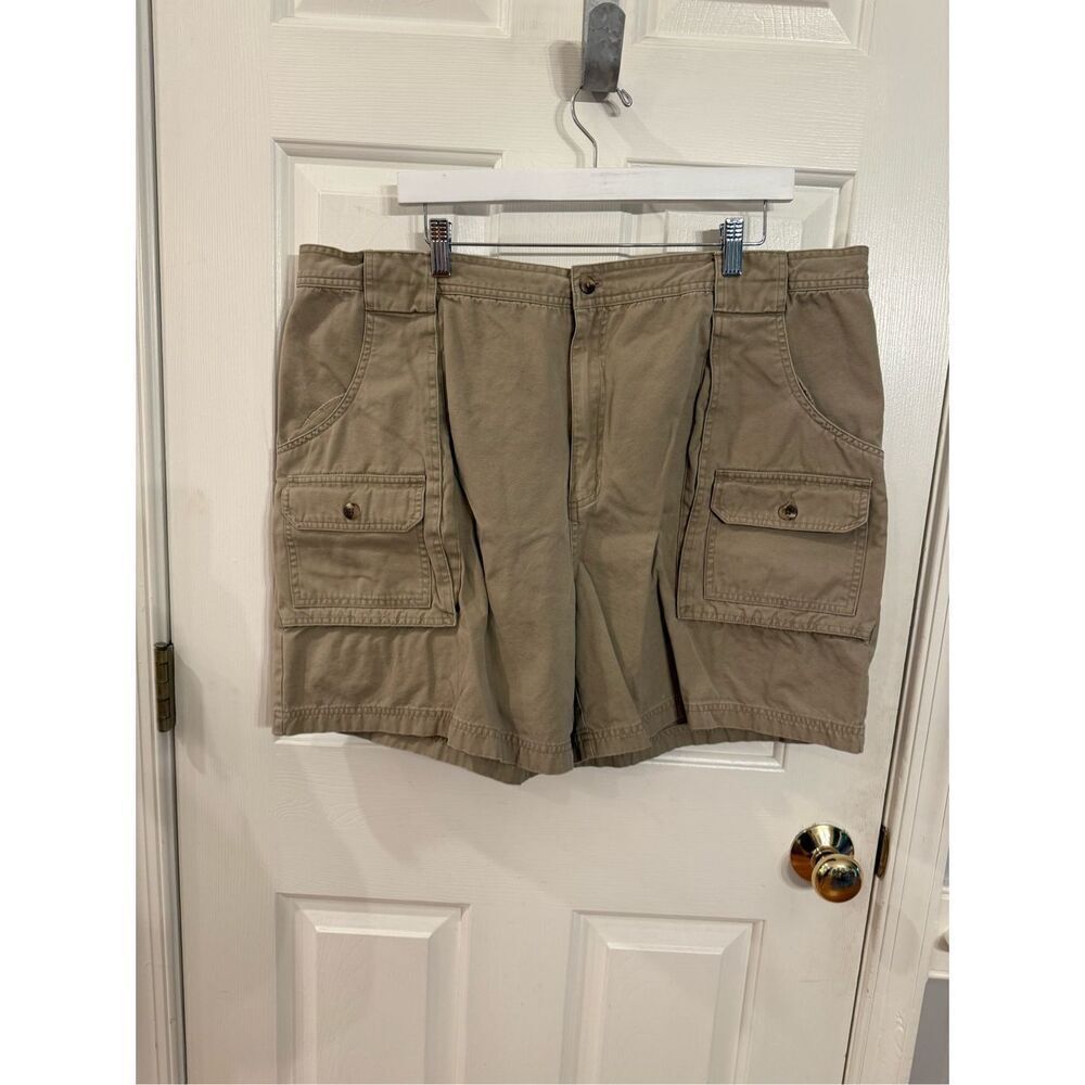 Guide Series Brown Cargo Shorts sz 44